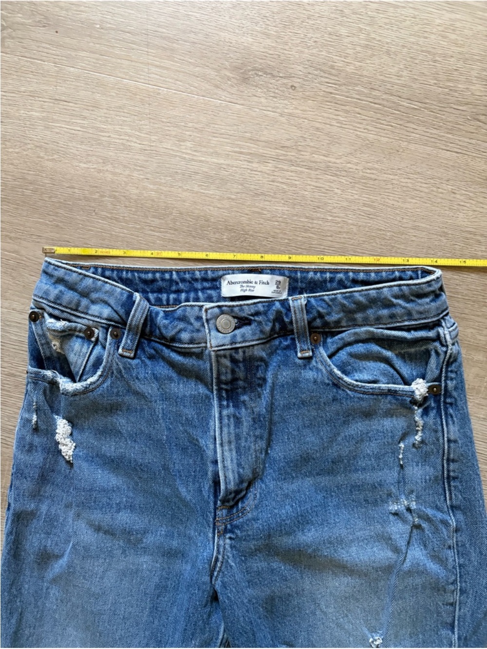 Abercrombie & Fitch Distressed Light Blue Skinny Jeans High Rise - Picture 3 of 3
